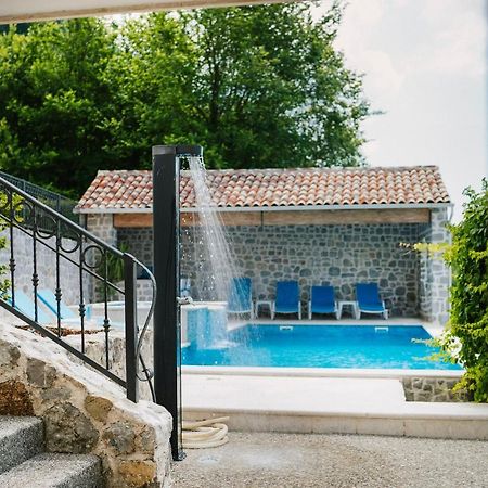Villa Dub Kotor Ngoại thất bức ảnh