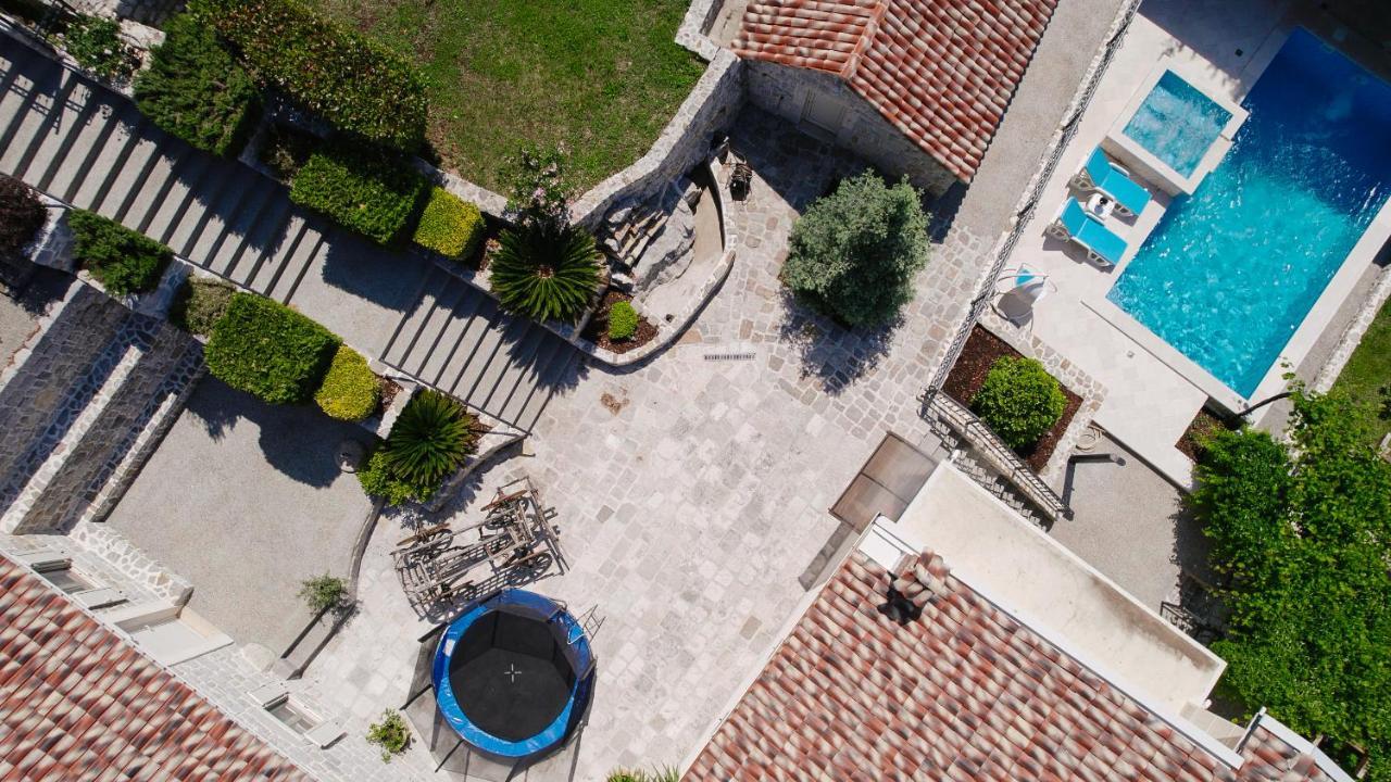 Villa Dub Kotor Ngoại thất bức ảnh