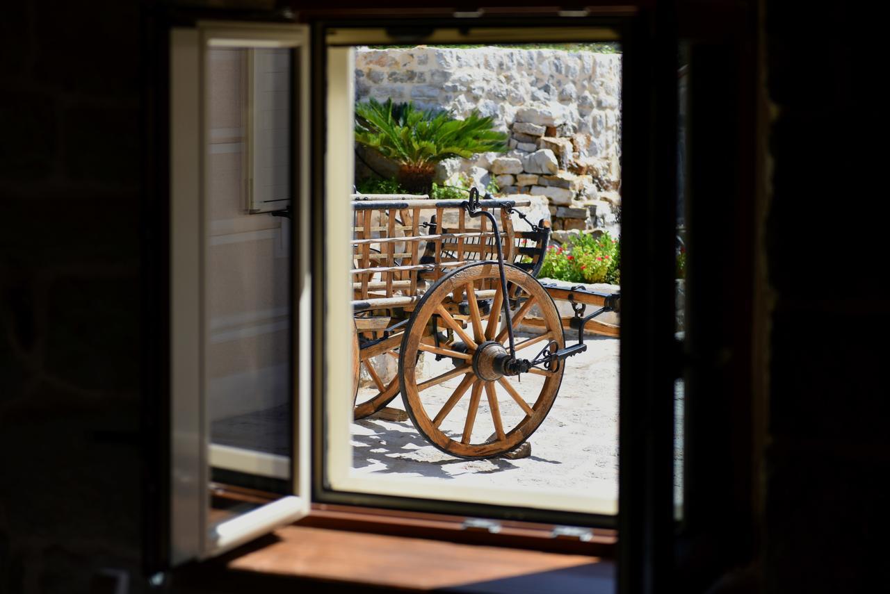 Villa Dub Kotor Ngoại thất bức ảnh